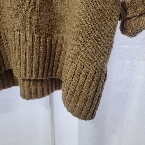 Free People oversize sweater - Picture 2 of 8